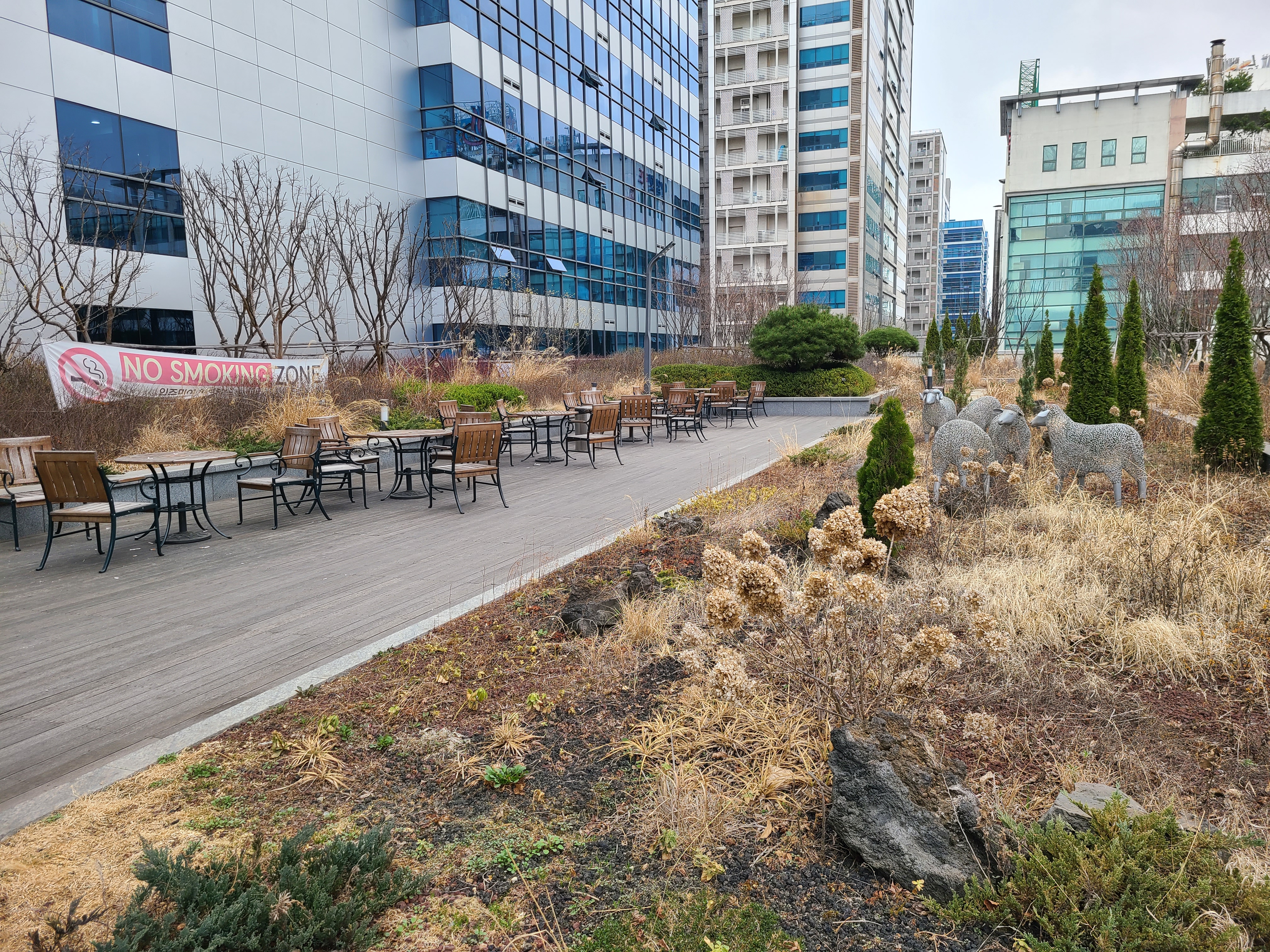 성남 SK V1 A동, B동 연결통로2