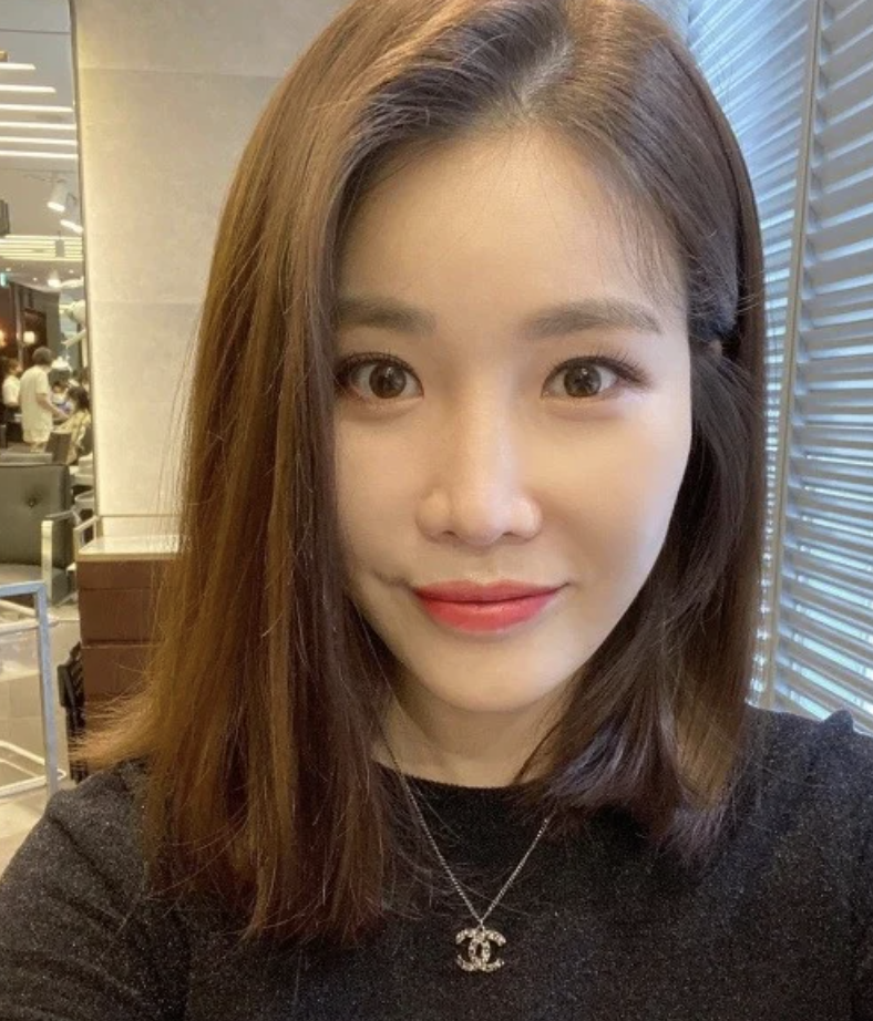 가수 이해리 셀카