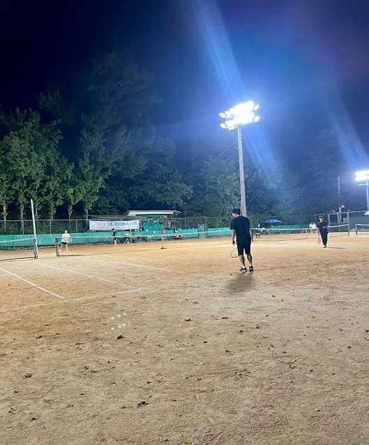 힐사이드 테니스장