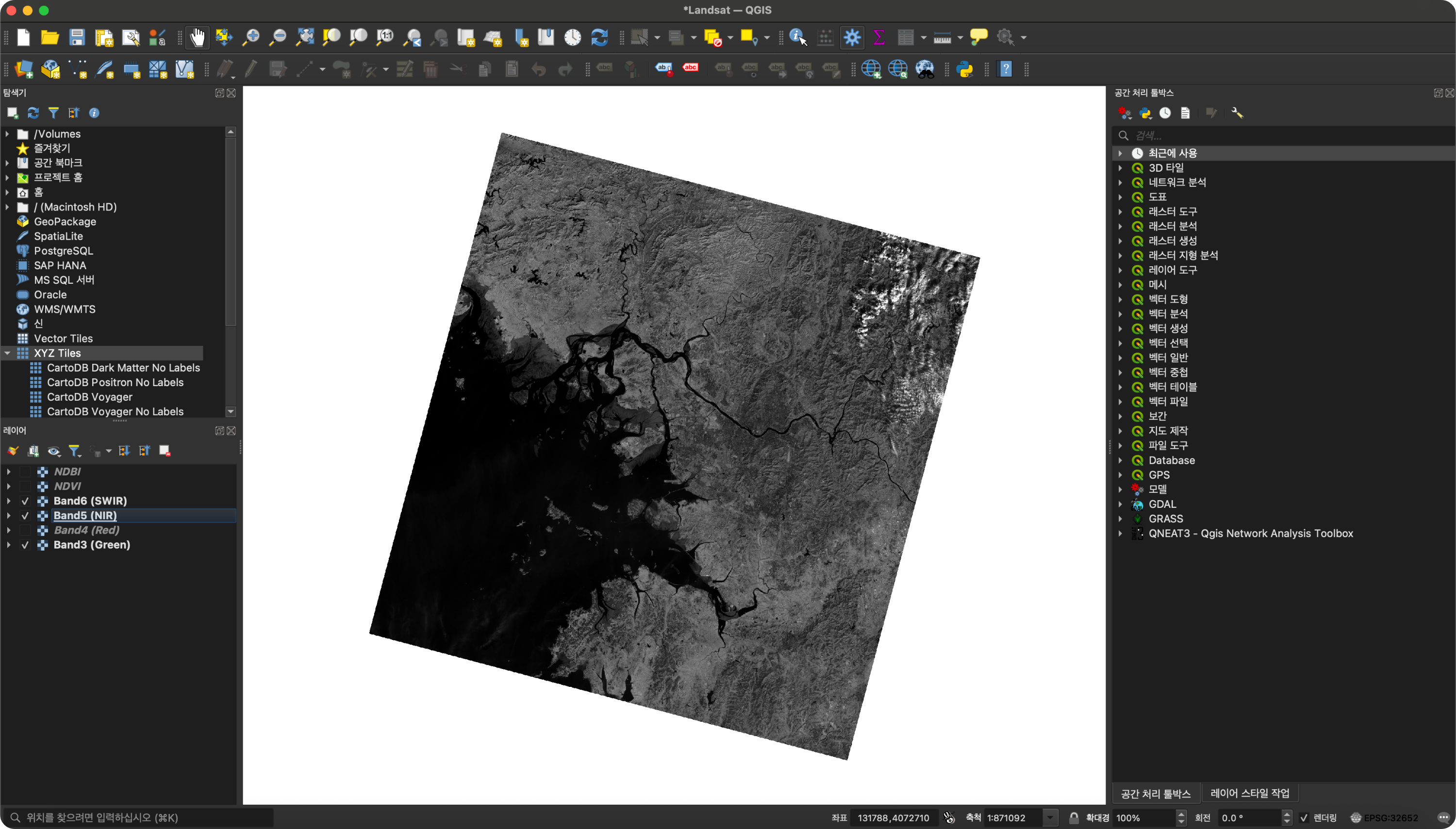 QGIS에서 Band3(Green), Band5(NIR), Band6(SWIR) 불러온 화면