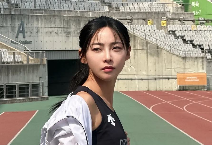 김민지 육상선수 나이 학력 키몸무게 mbti 종목 솔로지옥 송승일 최커 달리기 여신 카리나 문별 닮은꼴