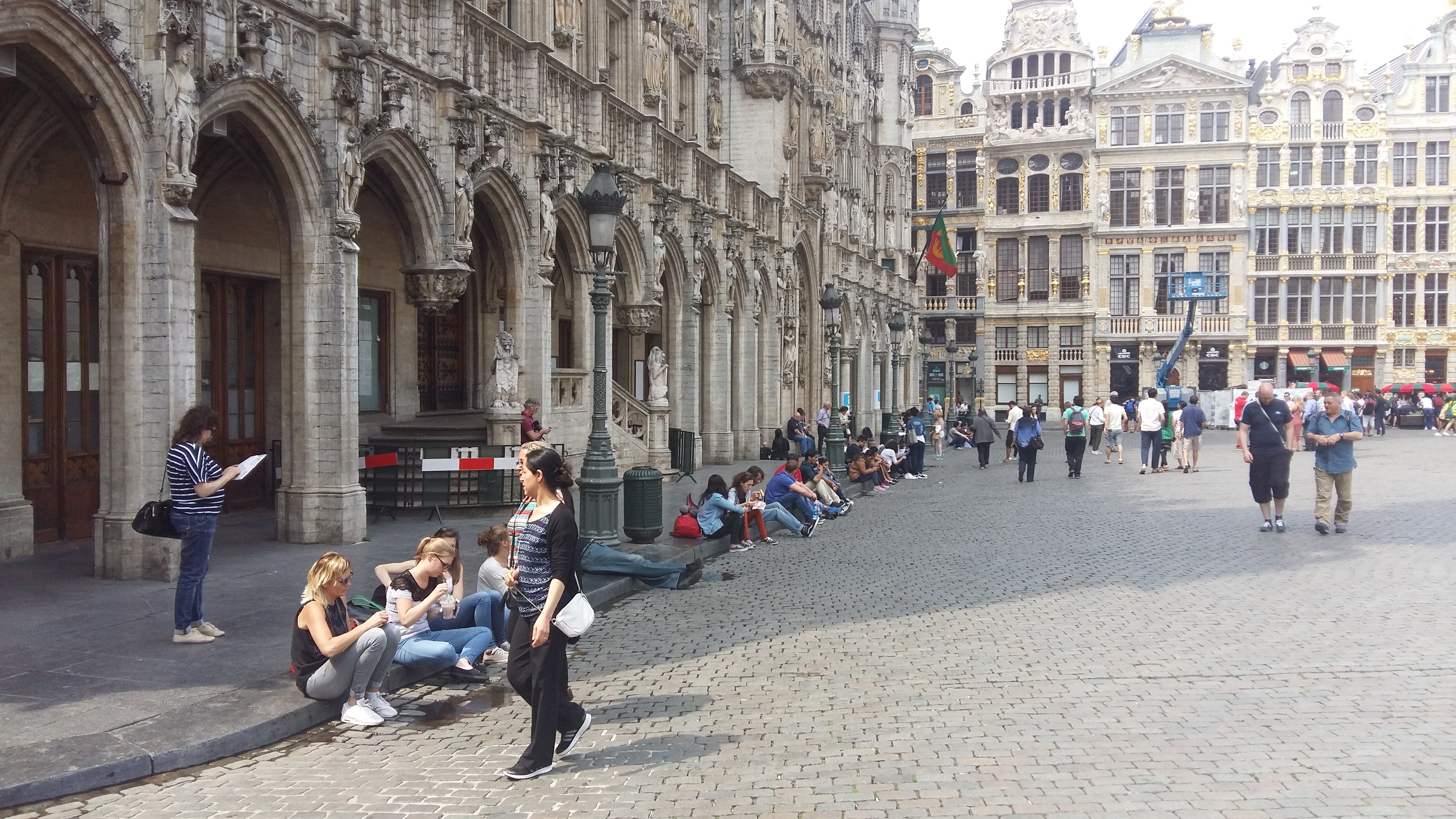 벨기에 브뤼셀 그랑플라스와 사람들