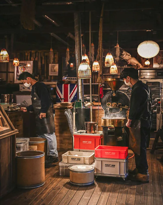 터프이너프 로스터스