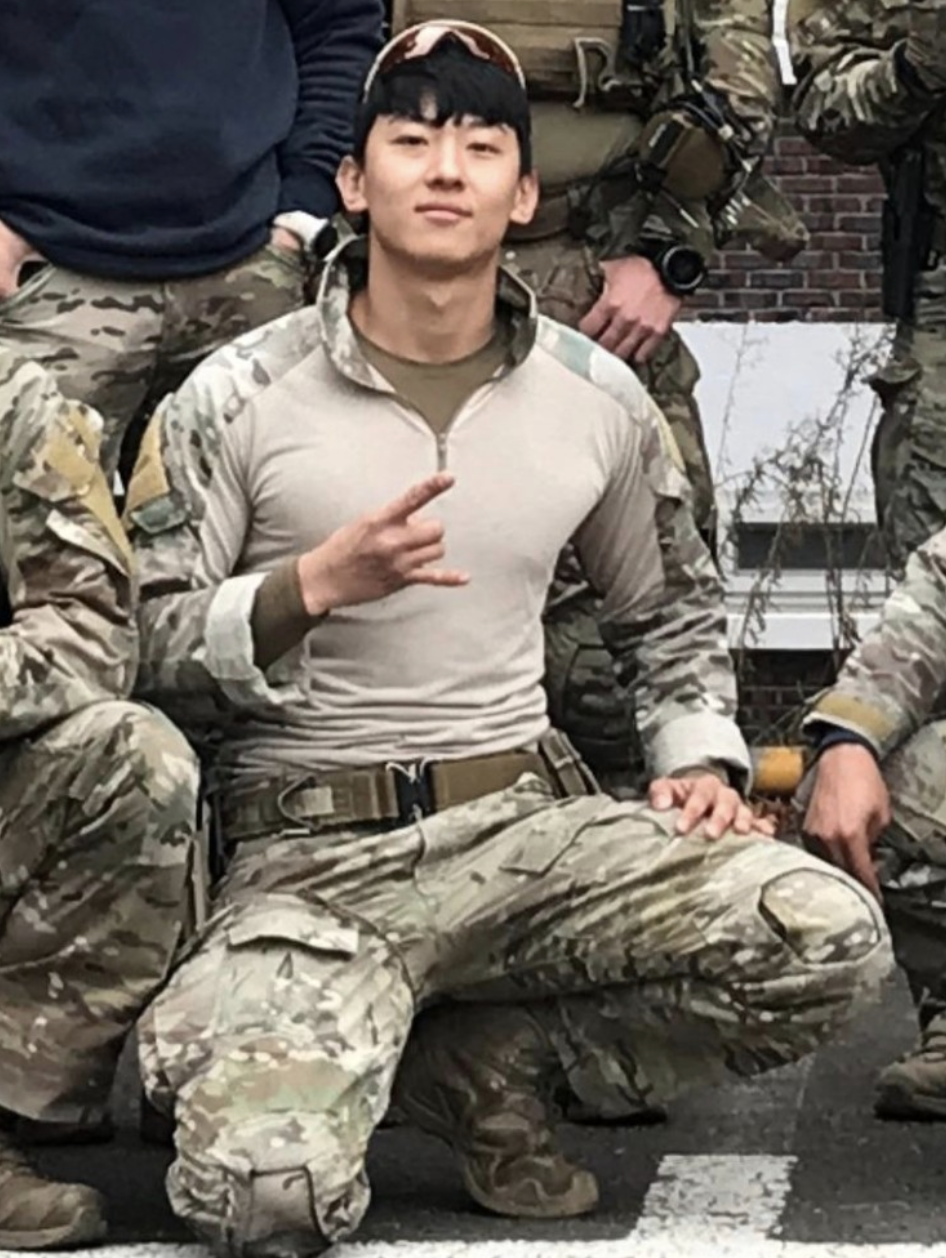 덱스 해군시절