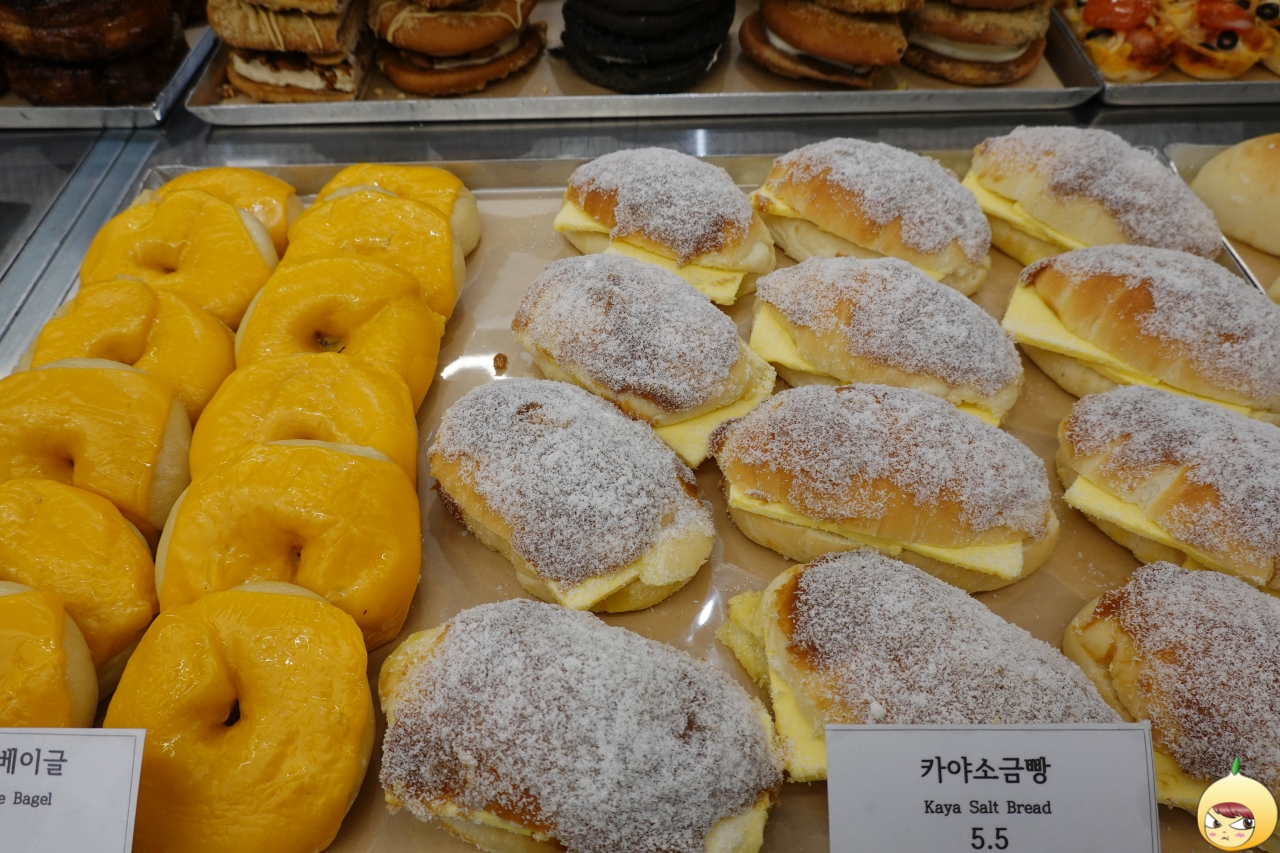 감자치즈베이글 & 카야소금빵