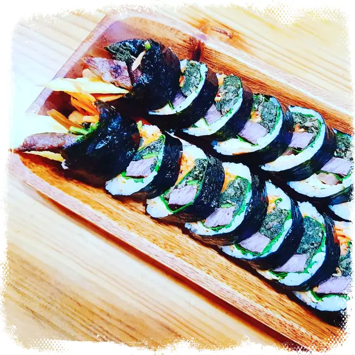 자족식당 입으로 맞는 봄 초록초록 산나물 비빔밥 산나물 김밥 맛집 충주 맛집