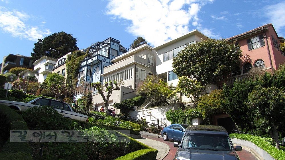 Lombard Street