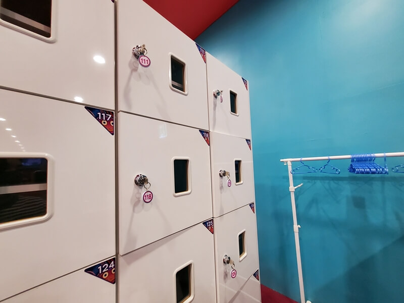 하이브테마파크 소지품보관함