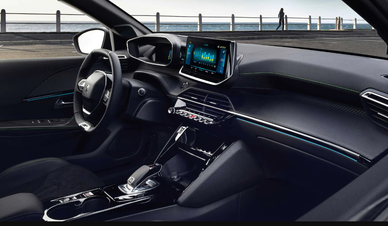 푸조 ‘e-208’ 실내