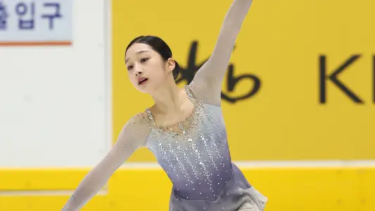 국내외 경기에서 최선을 다하고 있는 신지아 선수 모습