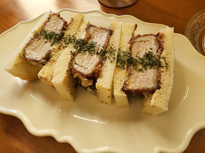 가츠산도