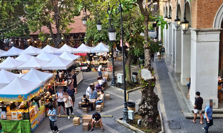 원님만 중앙광장 사진