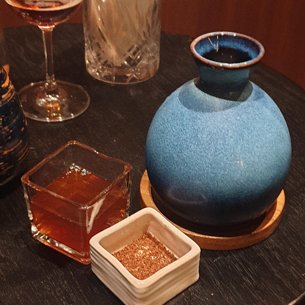 발리 카페 투어: 발리 꾸따(Kuta) 지역의 Naughty Goat Coffee Artisans_ DAYBREAK