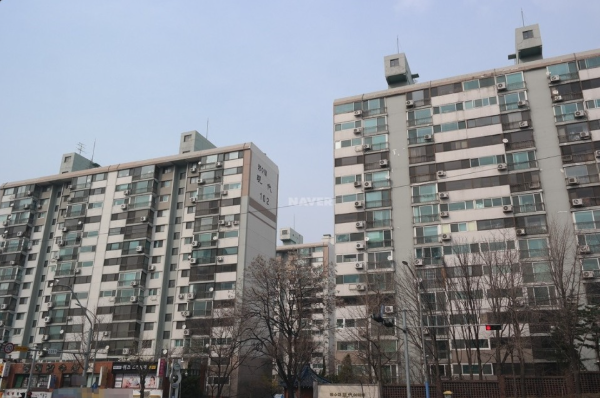 송일국 가족의 모든 것! 집, 정승연 판사, 삼둥이 근황까지 한눈에