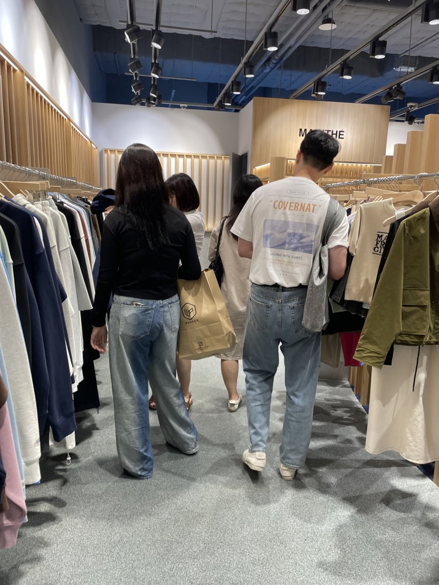 스타필드 고양 마리떼 매장 모습.