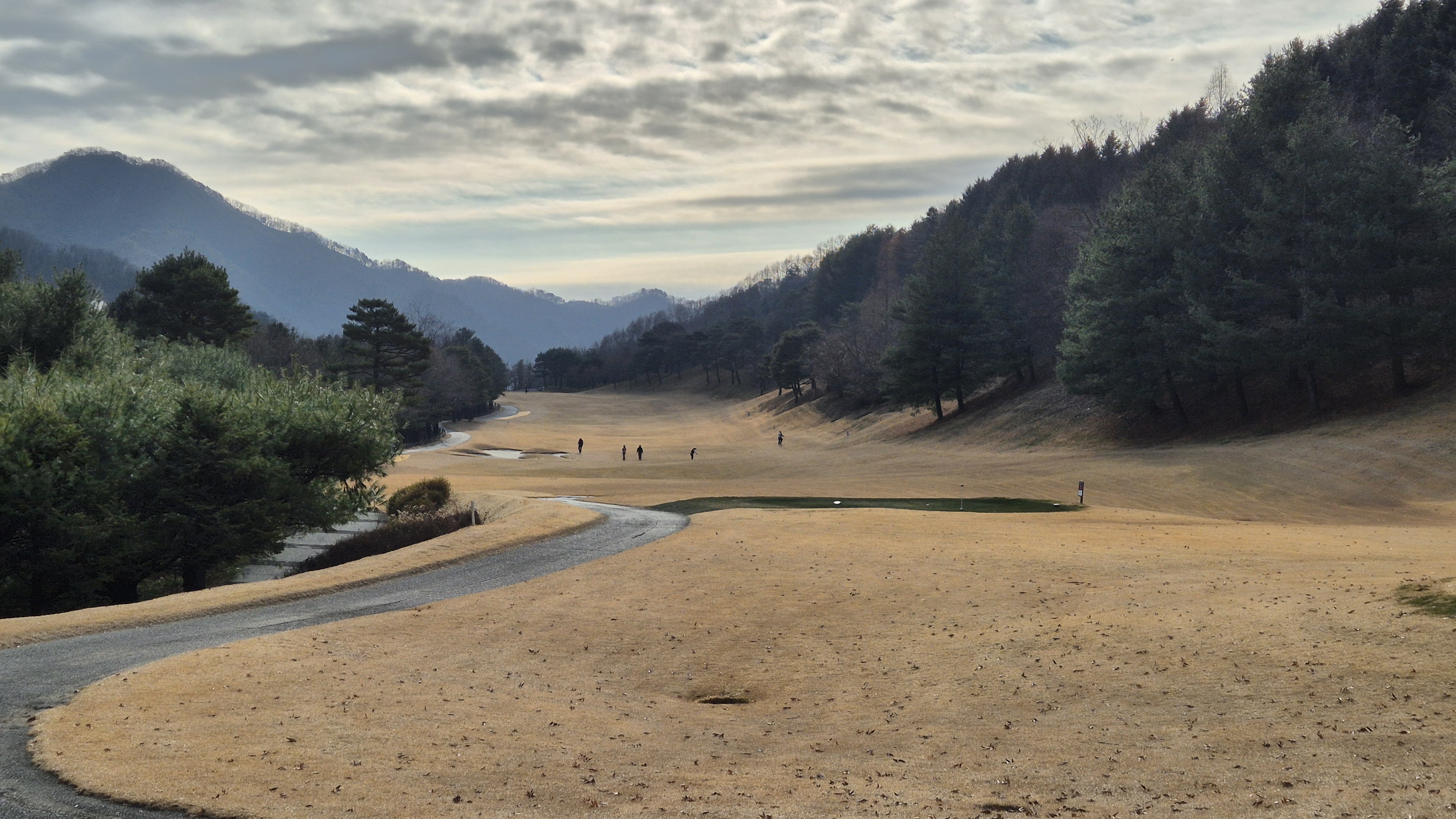 강촌cc 밸리-레이크 코스 사진 및 공략 정보
