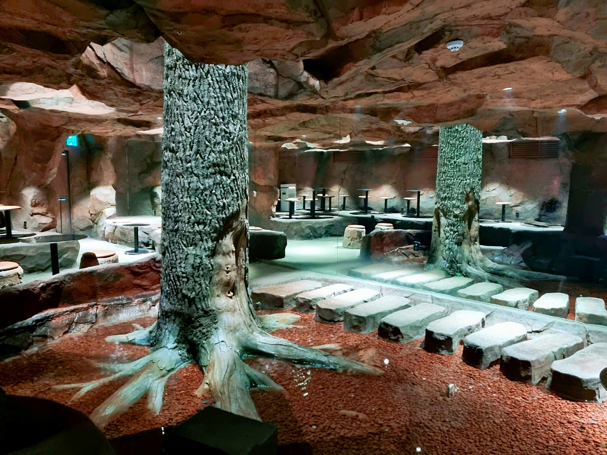 인천 핫플 영종도 을왕리 메이드림 카페: 전시&amp;#44; 공연&amp;#44; 다이닝&amp;#44; 베이커리로 즐기는 유니크한 매력