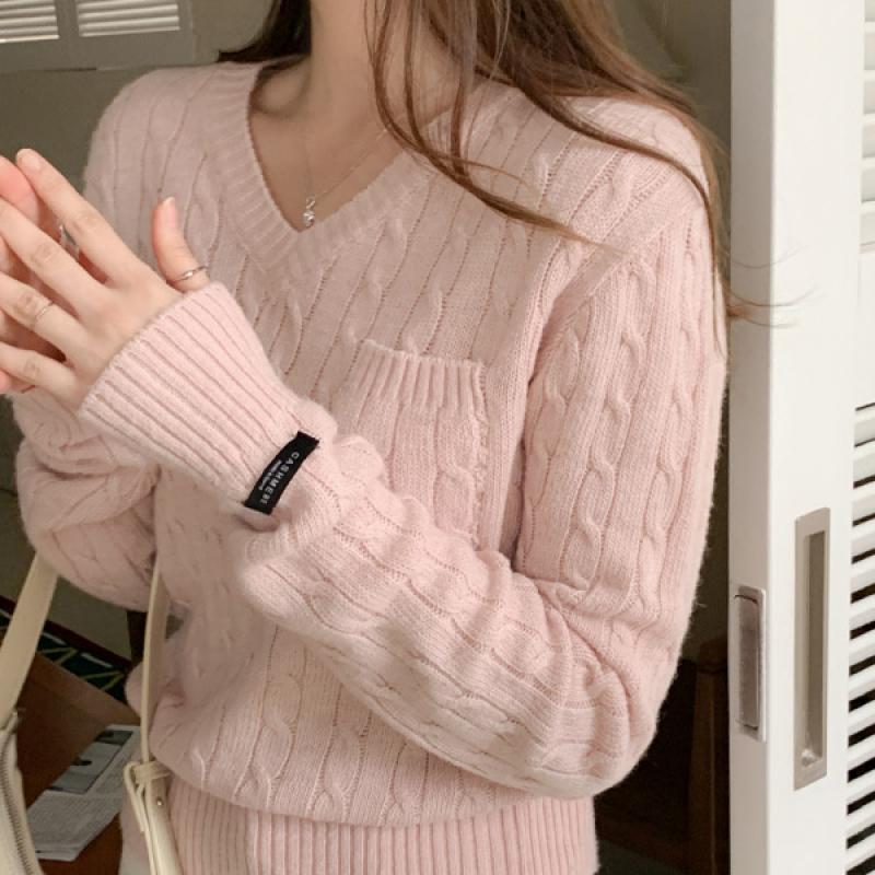 아뜨랑스 캐시미어 포켓 케이블 세미크롭 니트 nt4046