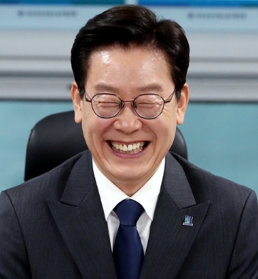 김남근 성북을 기동민 지역구 전략 공천 이유 &amp;#124; 김남근 변호사 프로필 나이 고향 학력