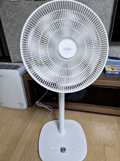 회전중인 레이나 BLDC 선풍기