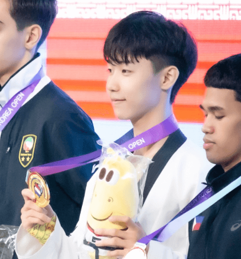 박태준 선수 사진