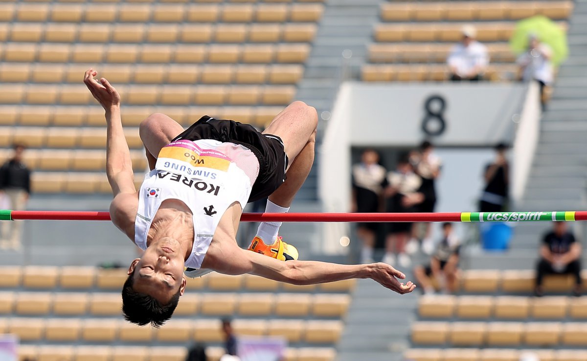 우상혁, 아시아선수권 2연패
