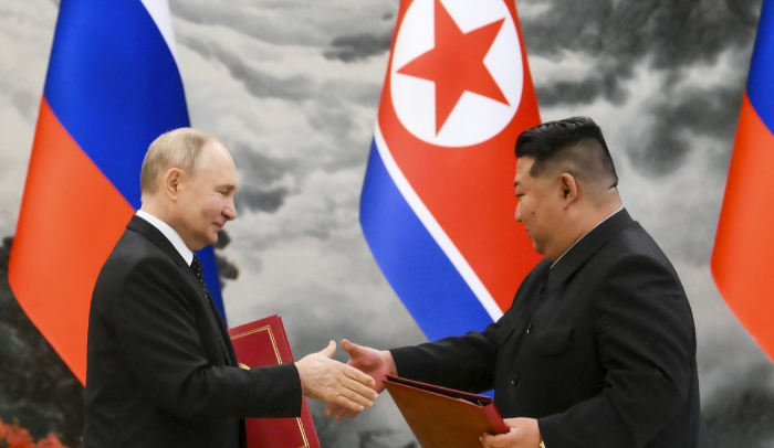 북한군 파병, 우크라이나 전쟁, 북한 드론전, 북러 군사협력, 러시아 우크라이나 전쟁, 드론 대응 전략, 폭풍군단, 현대전 전술, 비대칭 전력, 한반도 안보위기, 북한 특수부대, 북한 무기 현대화, 북러 동맹, 전장 전술 변화, 한국 군사 대비, 드론 요격, 정찰전력 강화, 핵기술 확산 우려, 국제사회 대응, 안보전략 고도화