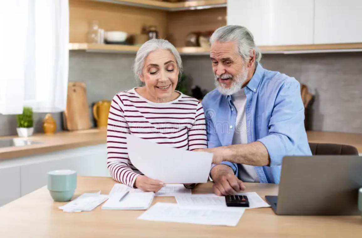 50대 해외 이주&middot;장기 체류를 꿈꾼다면 필수인 연금 해외수령 체크리스트