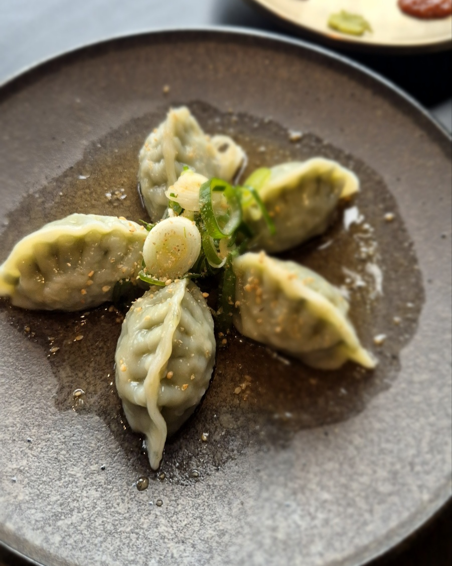 특색있는 맛의 만두