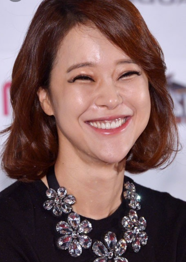 사생활유출로 논란에 휘말렸던 연예인들 TOP 7