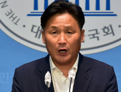 김영진 의원 프로필 나이 고향 학력 재산 페이스북