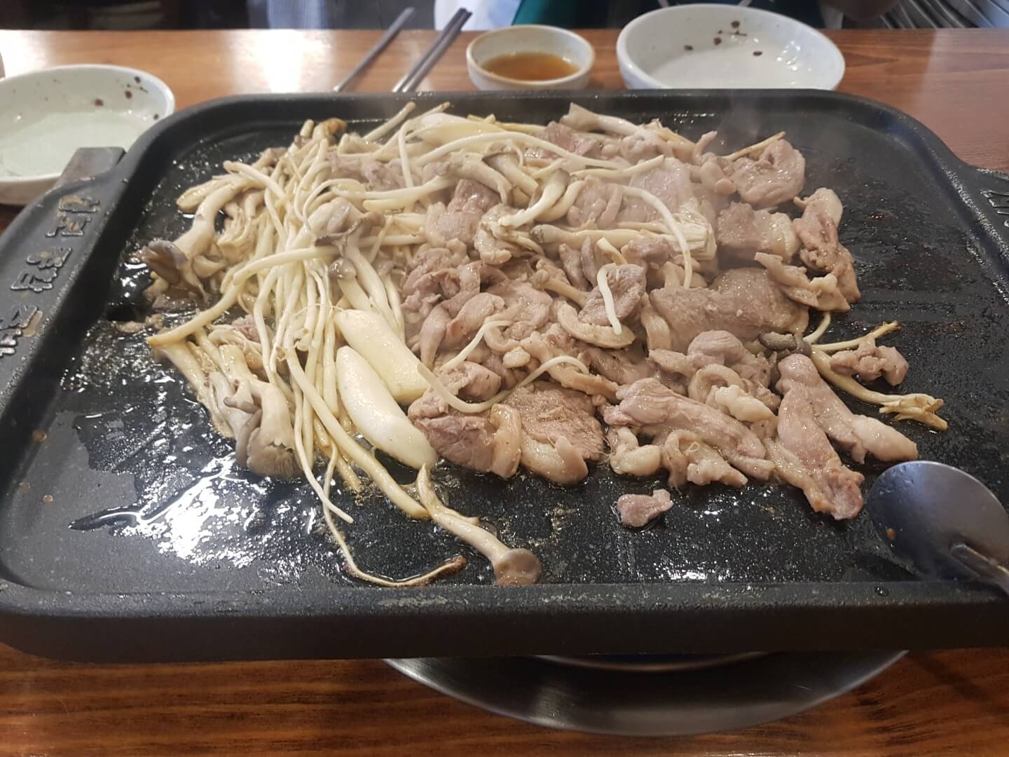 광진구 군자 맛집 광나루 유황오리 주물럭 메뉴 리뷰 몸보신 하는 오리 맛집