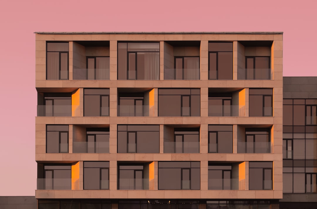 '돌싱글즈7 다시보기'에서 가장 중요한 명사는 돌싱글즈입니다.