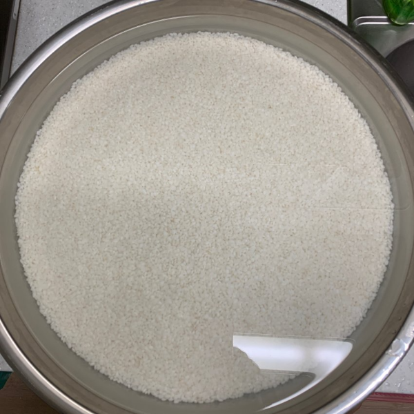 Baek-se(washing a hundred times), Preparing the Rice