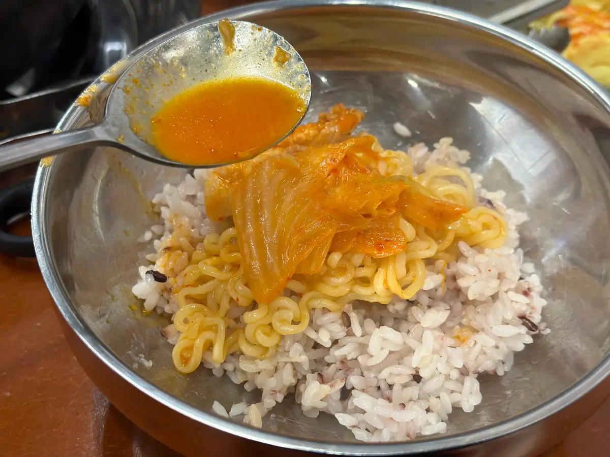 백채김치찌개