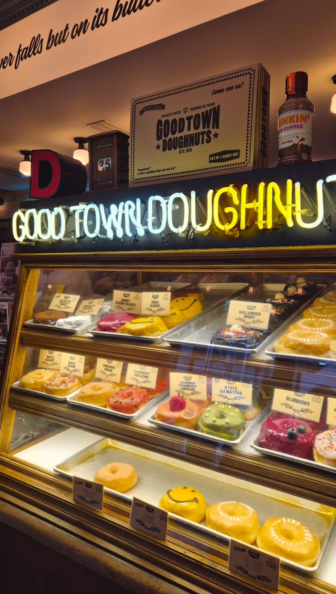 The little bakery Tokyo 도넛