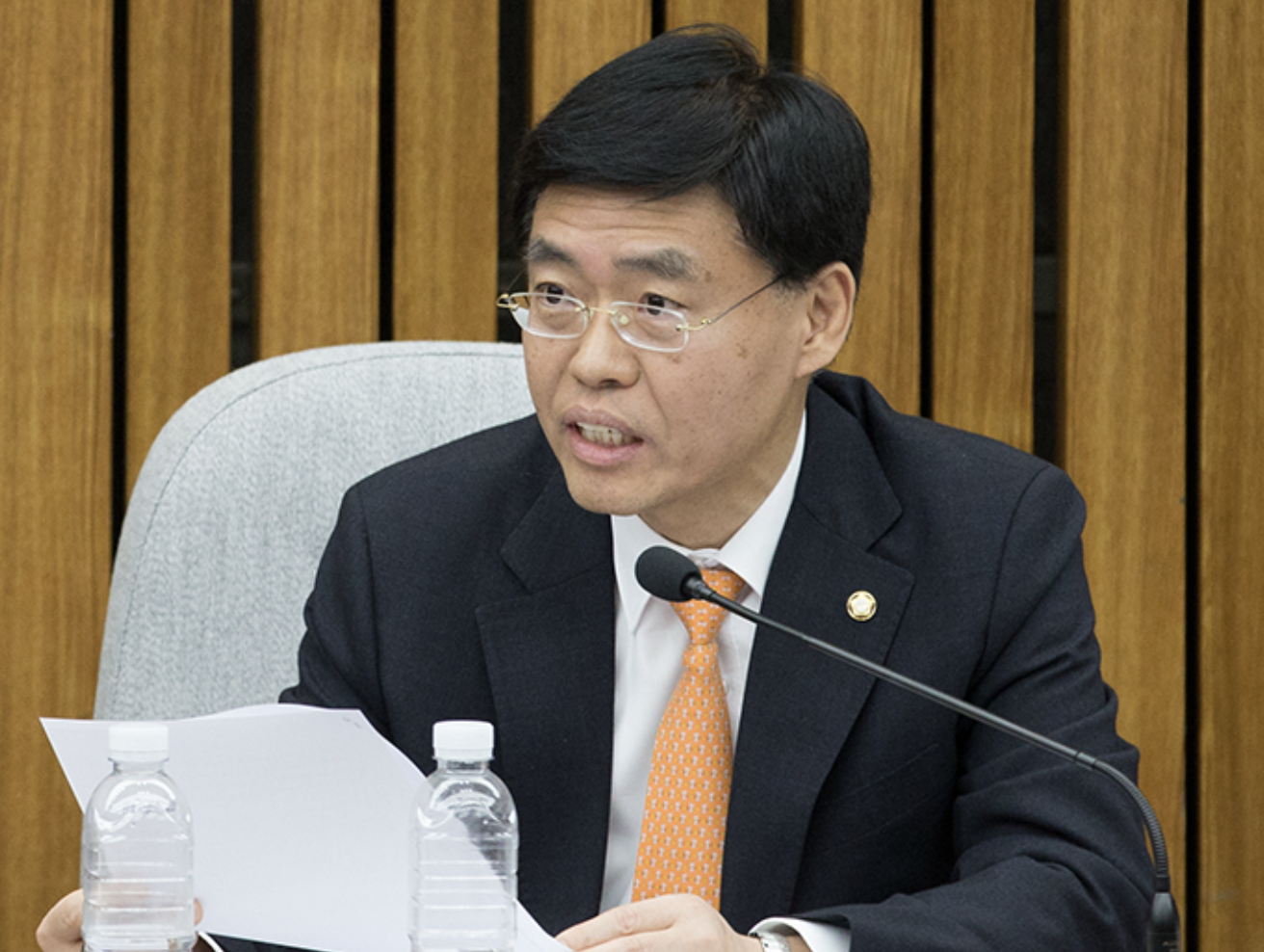 최교일 퇴폐업소