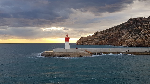 카르타헤나 해상 도시의 역사적인 관광지