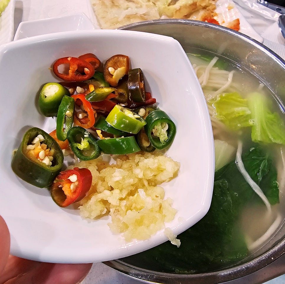 경동시장 이모카세 안동집 손칼국시