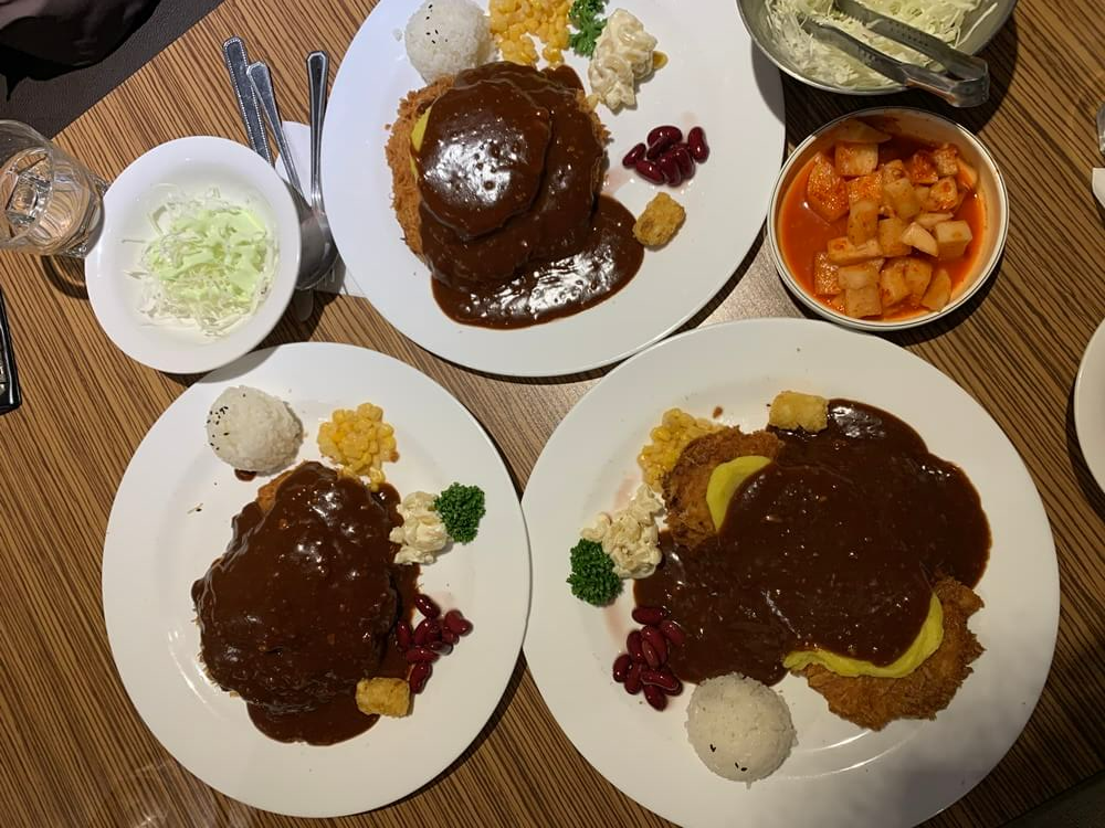 망고, 망치, 돈코돈가스