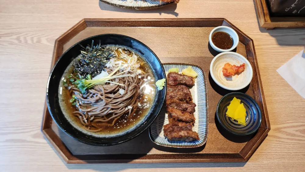 사토규카츠-빙소바정식