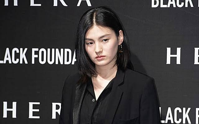 김용지