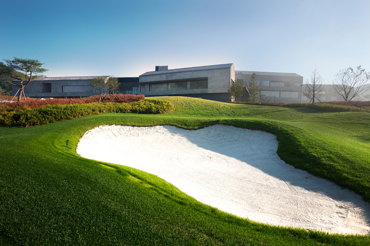 360도 컨트리클럽 (360º COUNTRY CLUB)