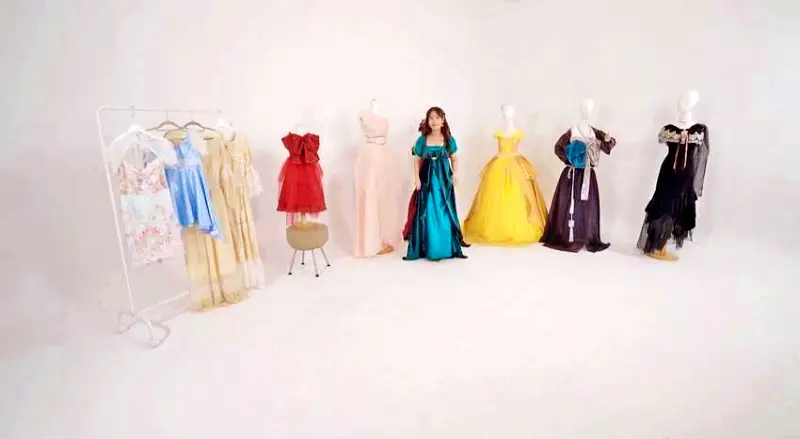 순간포착 세상에 이런일이 눈으로는 확인 불가 1.5mm 초미니 종이학 접는 중학생, 직접 만든 드레스로 매일 주인공이 되는 여자 오늘방송 다시보기
