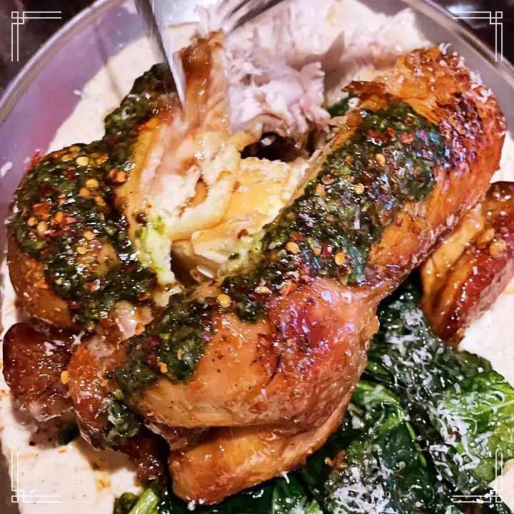 줄서는식당 광진구 군자 전기구이 통닭 맛집 함은정 미국계 치즈케이크 태국계 푸팟퐁커리 한국계 불닭 볶음면 권율 추천 49회 소개