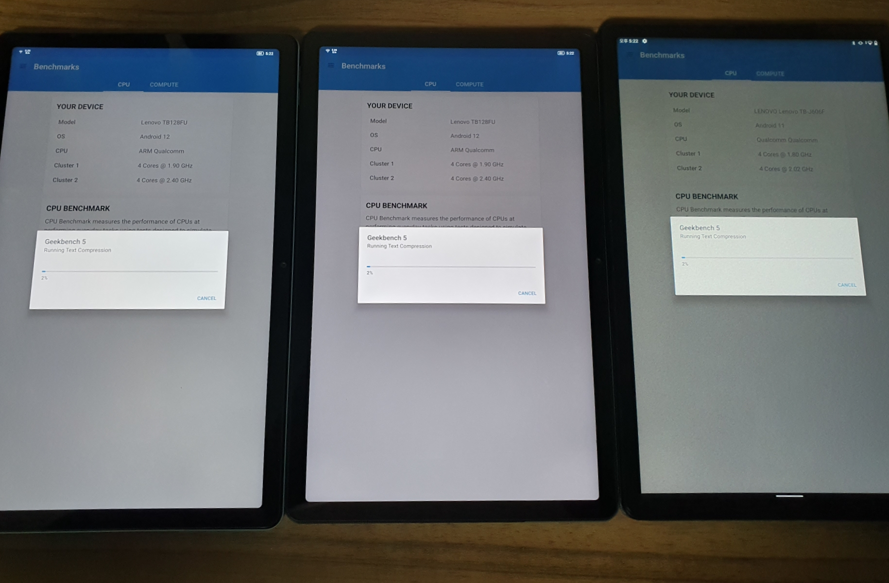 좌) P12, 우) P11 긱벤치5 실행화면