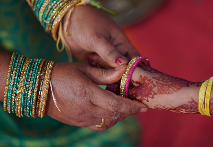 몽골부터 인도까지, 문화의 흐름 (몽골, 인도, 유래)