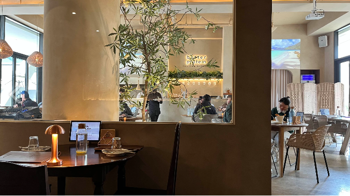 아늑한 휴양지의 동굴?ㅋㅋ