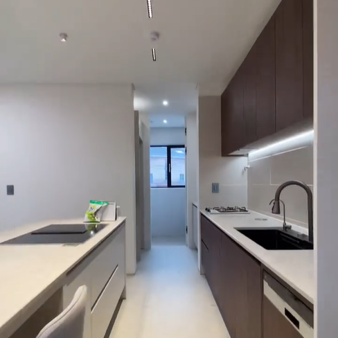 주방과 안쪽에 보조 주방까지 있습니다.