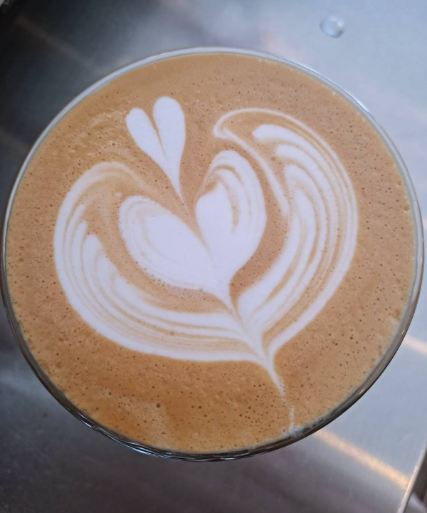 라떼아트 윙튤립